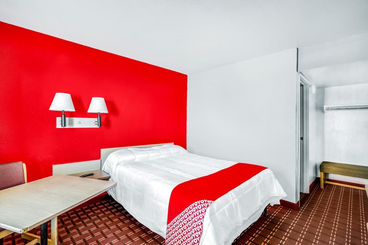 Oyo Hotel Houston Southwest I-69 Buitenkant foto