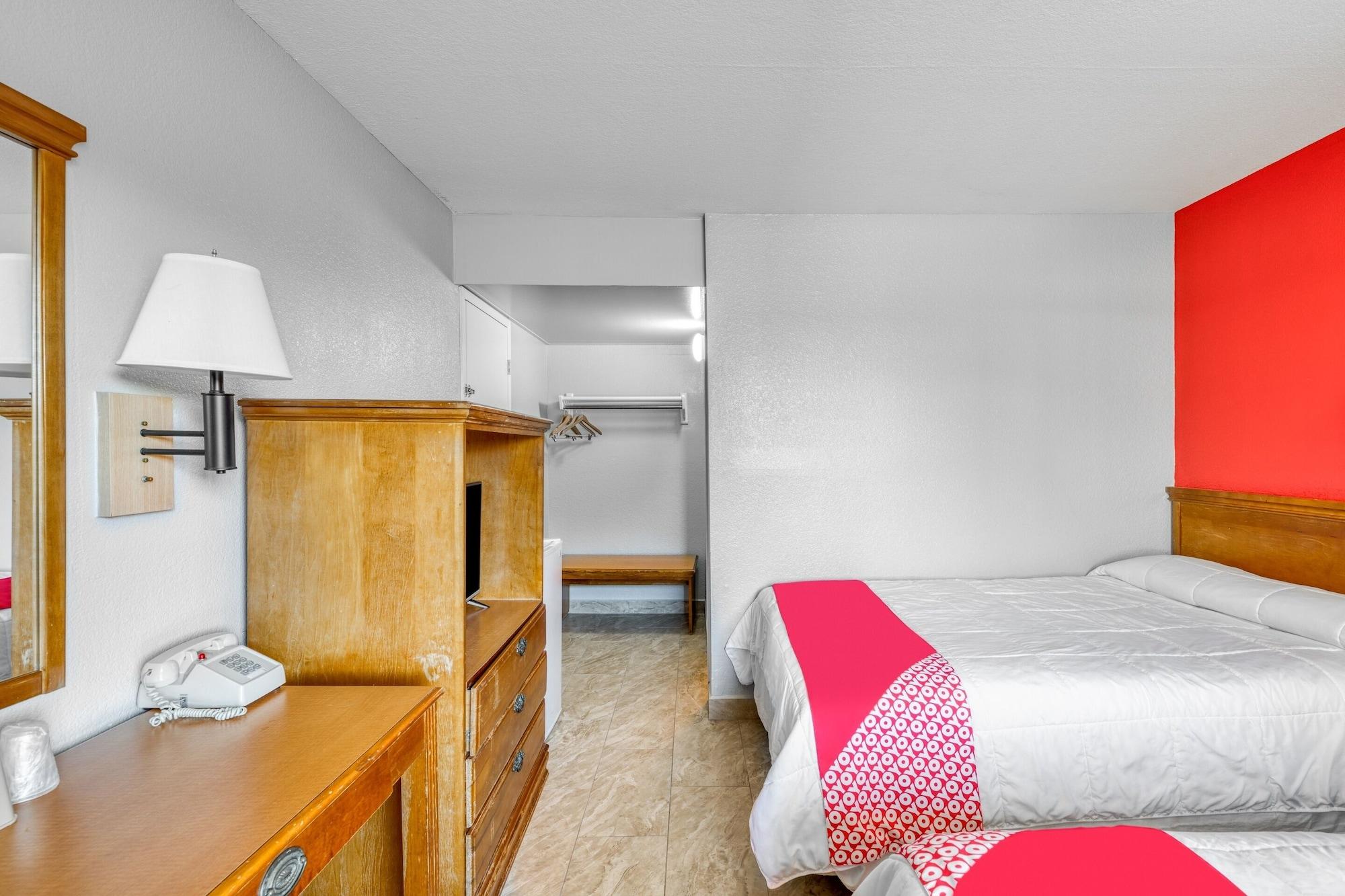 Oyo Hotel Houston Southwest I-69 Buitenkant foto
